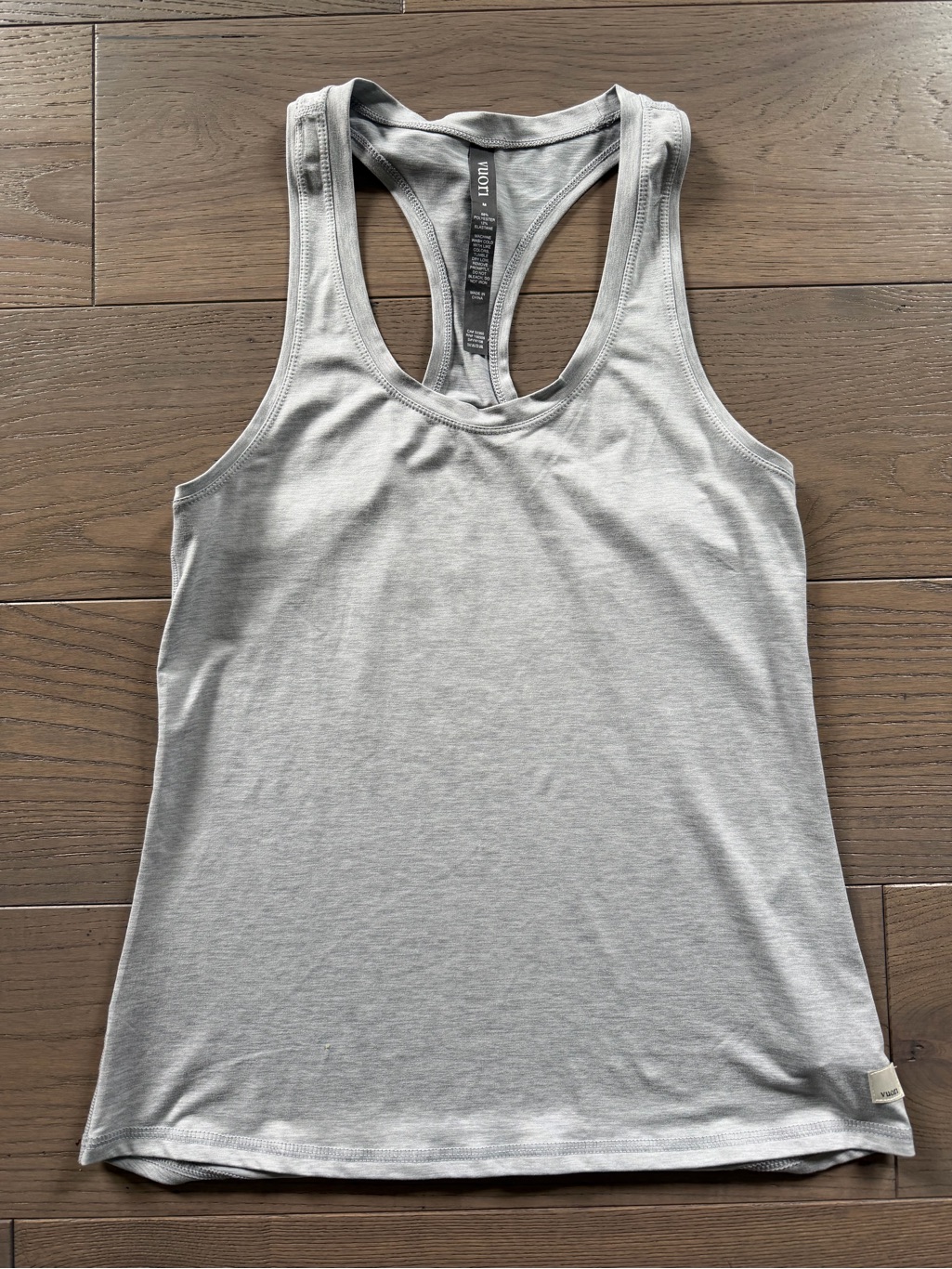 Vuori Womenâs Light Gray Racerback Tank Top